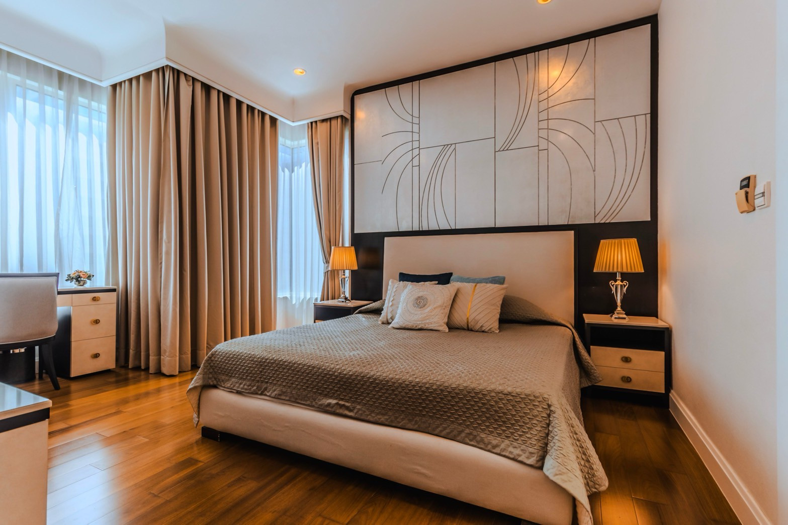 For rent and ready to sell Q Langsuan - Q Langsuan Condo