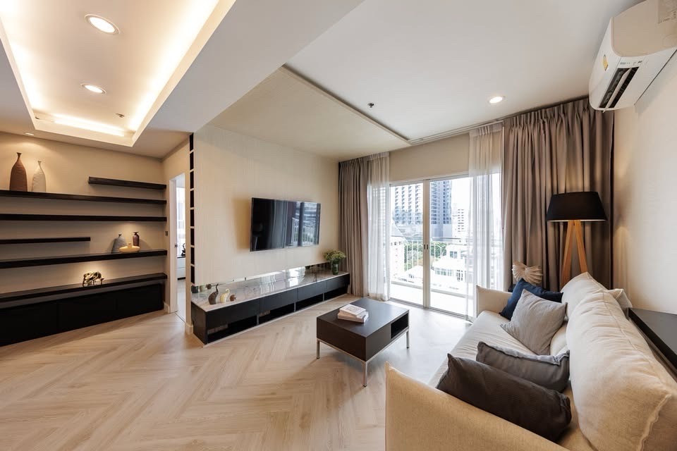 🔥Rent & Sale at The Complete ราชปรารภ 🔥1BR 1BR.🔥 25,000🔥5,500,000M 🔥55sqm. Floor10 🔥Rent & Sale at The Complete ราชปรารภ 🔥1BR 1BR.🔥 25,000🔥5,500,000M 🔥55sqm. Floor10