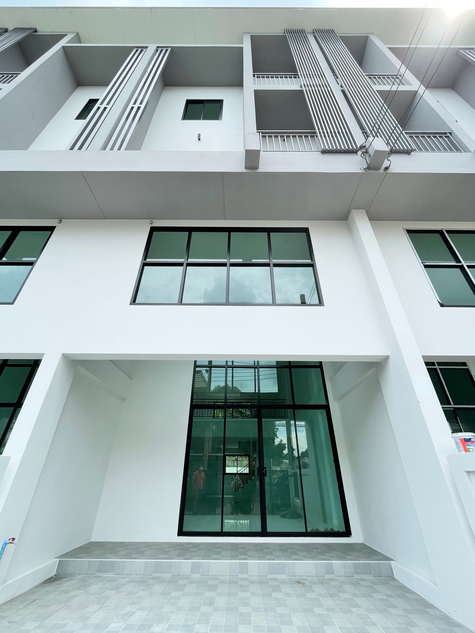 New townhome for sale, 3 and a half floors, Nawamin 42 (Prasert Manukit 48) – รูปที่ 2