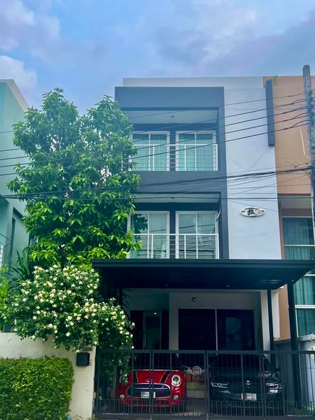 🔥ขายบ้านสวย Built-in ทั้งหลัง✅ ดีวัน อ่อนนุช 74/1 D-One Onnut 74/1 ใกล้ MRT ศรีนุช 🔥ขายบ้านสวย Built-in ทั้งหลัง✅ ดีวัน อ่อนนุช 74/1 D-One Onnut 74/1 ใกล้ MRT ศรีนุช