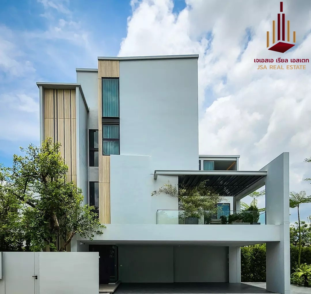 ✨ For Rent: VIVE Krungthep Kreetha ✨ 💰 Only 300,000 THB/month