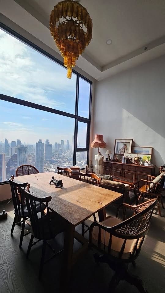 Condo for sale Park Origin Chula - Samyan 2 bedrooms Duo Space 65 sq.m high floor near MRT Hua Lamphong special price below market only 11.99 MB