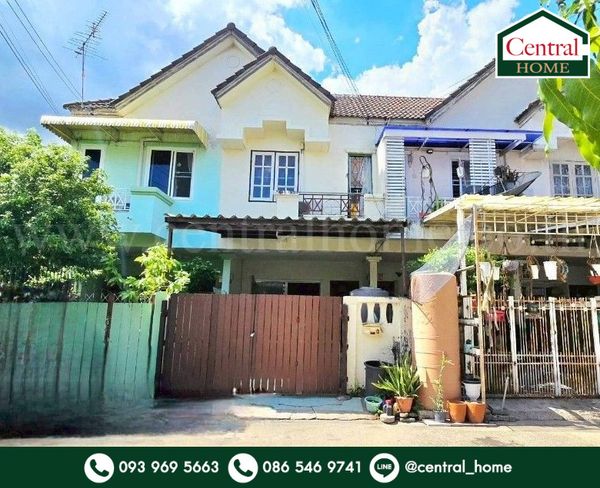 Townhome Lally Ville Lam Luk Ka Khlong 3, beautiful house, cheapest price in the project.