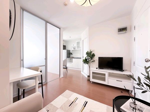 69 05 506 
ขาย Lumpini Condotown Ramintra 