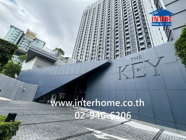 Condominium 50.7 sq m. The Key MRT Phetkasem 48, next to MRT Phetkasem 48, Phetkasem Road, Ratchaphruek Road, Kanchanaphisek Road, Phasi Charoen District, Bangkok.