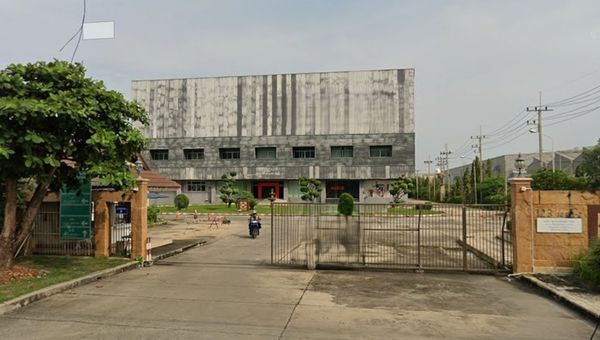 For Rent, 🏗 Factory with 3-Storey Building, Total Area 7,668 sq.m. 📍 Lat Krabang Industrial Estate