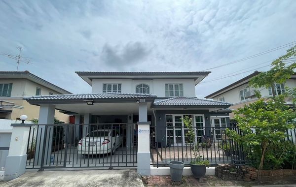 ✅ 2-story detached house for sale near the MRT Purple Line station ✅  Chaiyapurk Village Wat Lat Pla Duk
