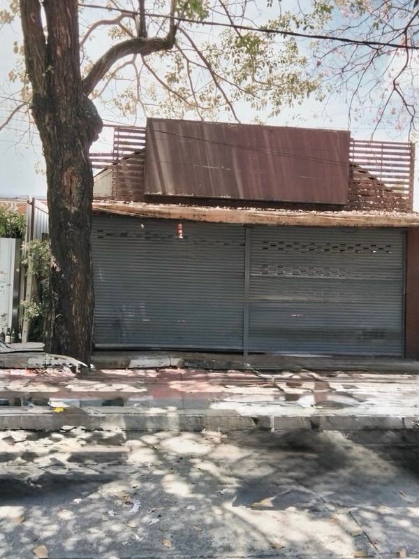 Commercial Building for Sale on Main Road  near Bon Marche Market Rental Yield Investment