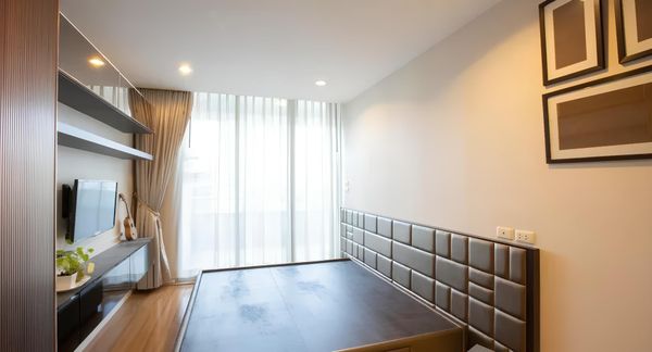 🔥 ขายคอนโดหรูห้องใหญ่ เชื่อมตรง MRT สามย่าน 🔥 Chamchuri Square Residence - จามจุรี สแควร์ เรสซิเดนท์