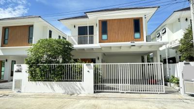 ขายบ้านสวยพร้อมอยู่ แต่งครบ ทำเลดอนเมือง ซอยเทิดราชัน 39 ทำเลเยี่ยม หน้ากว้าง รีโนเวทใหม่ สีกัน เขต ดอนเมือง กรุงเทพ CX-156495