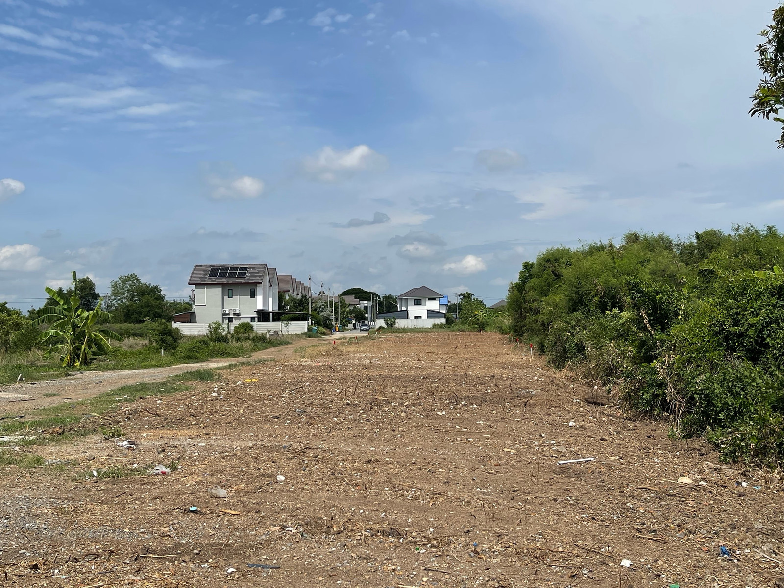 🎉Beautiful plot of land for sale, already filled in, near Udon Ratthaya Expressway, near Thammasat University, Rangsit, easily in and out of Phahon Yothin. 🎉Beautiful plot of land for sale, already filled in, near Udon Ratthaya Expressway, near Thammasat University, Rangsit, easily in and out of Phahon Yothin.