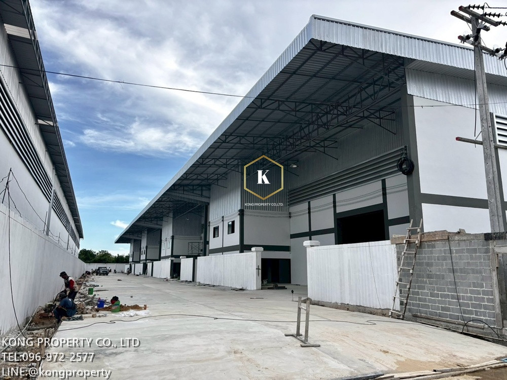 Factory for rent, Suan Luang, Krathum Baen, Samut Sakhon, with personal transformer 250 kVA in every house!