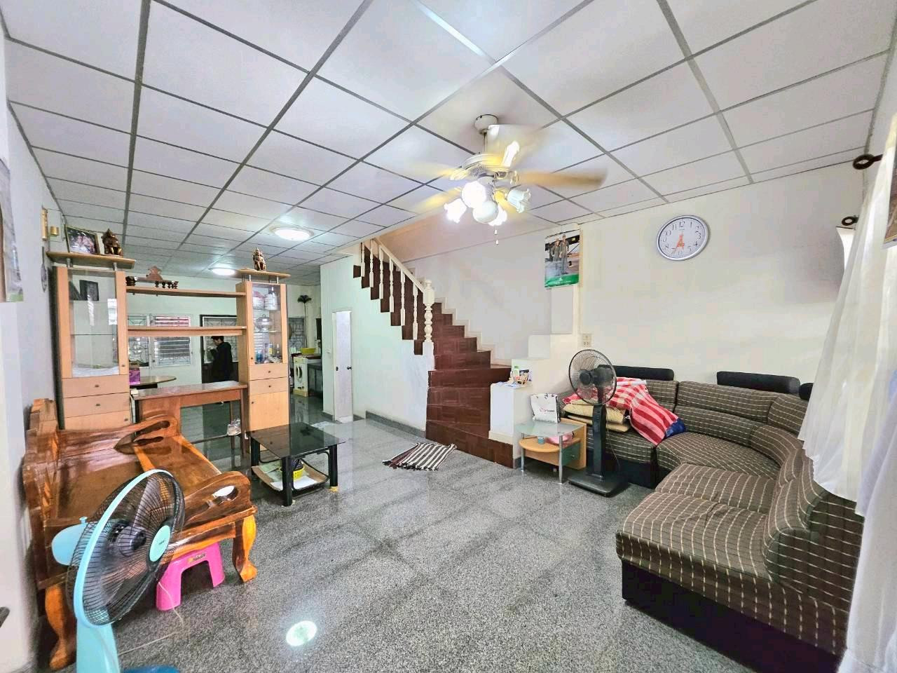🏠ขายทาวน์เฮ้าส์ 3 ชั้น หมู่บ้าน ลัลลี่วิลล์ ประชาอุทิศ 72 ขายตามสภาพ  – รูปที่ 2