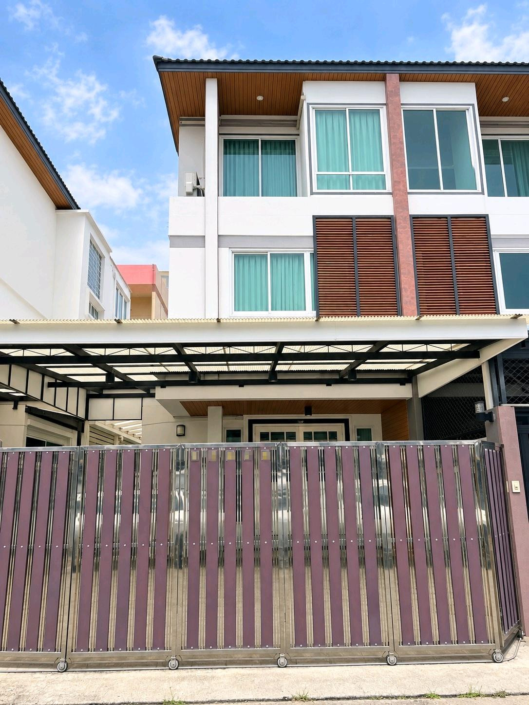 Townhome for Rent, Sutthisan Soi 20 Mithuna 🏜🎡🚆 Townhome for Rent, Sutthisan Soi 20 Mithuna 🏜🎡🚆