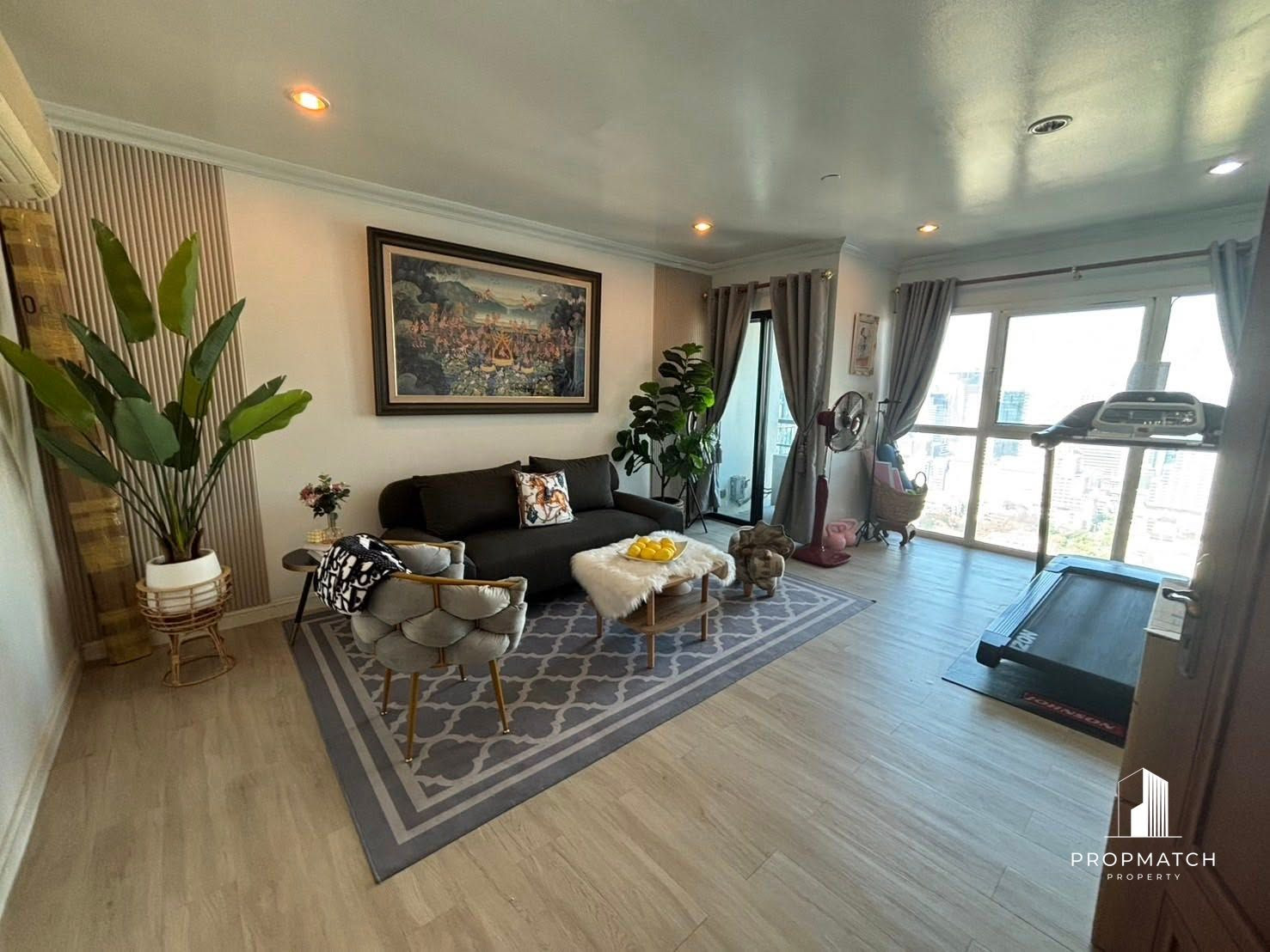 ✨Flash Deal ✨Sathorn Gardens (3Bed 3Bath 200SQM.) ready to move in! Only 22,000,000 baht Tel.0981315848 @propmatch ✨Flash Deal ✨Sathorn Gardens (3Bed 3Bath 200SQM.) ready to move in! Only 22,000,000 baht Tel.0981315848 @propmatch