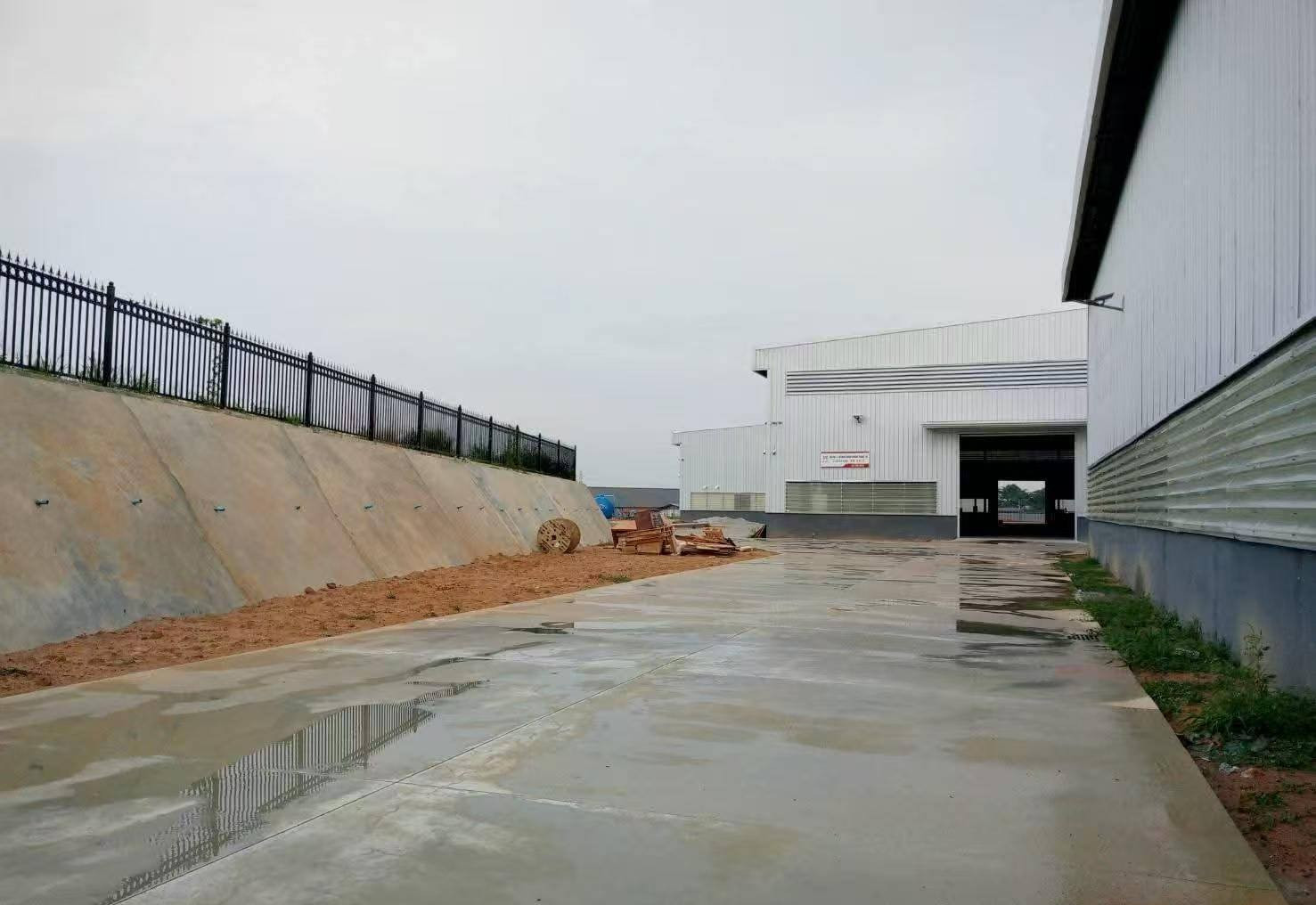 Only 3 Units Remaining ❗ For Rent 📦 Warehouses 2,800 &amp; 4,355 sq.m. 🟡 Yellow Zone 📍 Adjacent to IEAT Industrial Estate Project 2, Nikhom Phatthana, Rayong 🏗 Only 5 km from BYD – รูปที่ 2