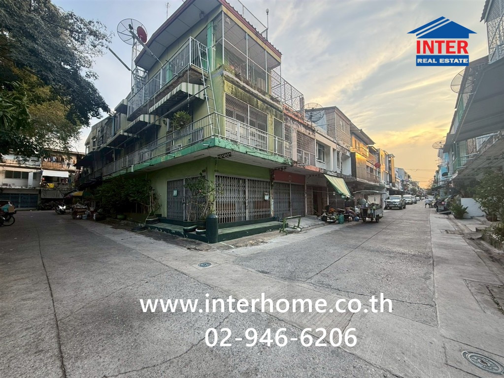 อาคารพาณิชย์ 3 ชั้น 14 ตร.ว. อาคารพาณิชย์ ซอยสุขุมวิท95 ถนนสุขุมวิท ถนนซอยพึ่งมี เขตพระโขนง กรุงเทพมหานคร – รูปที่ 3