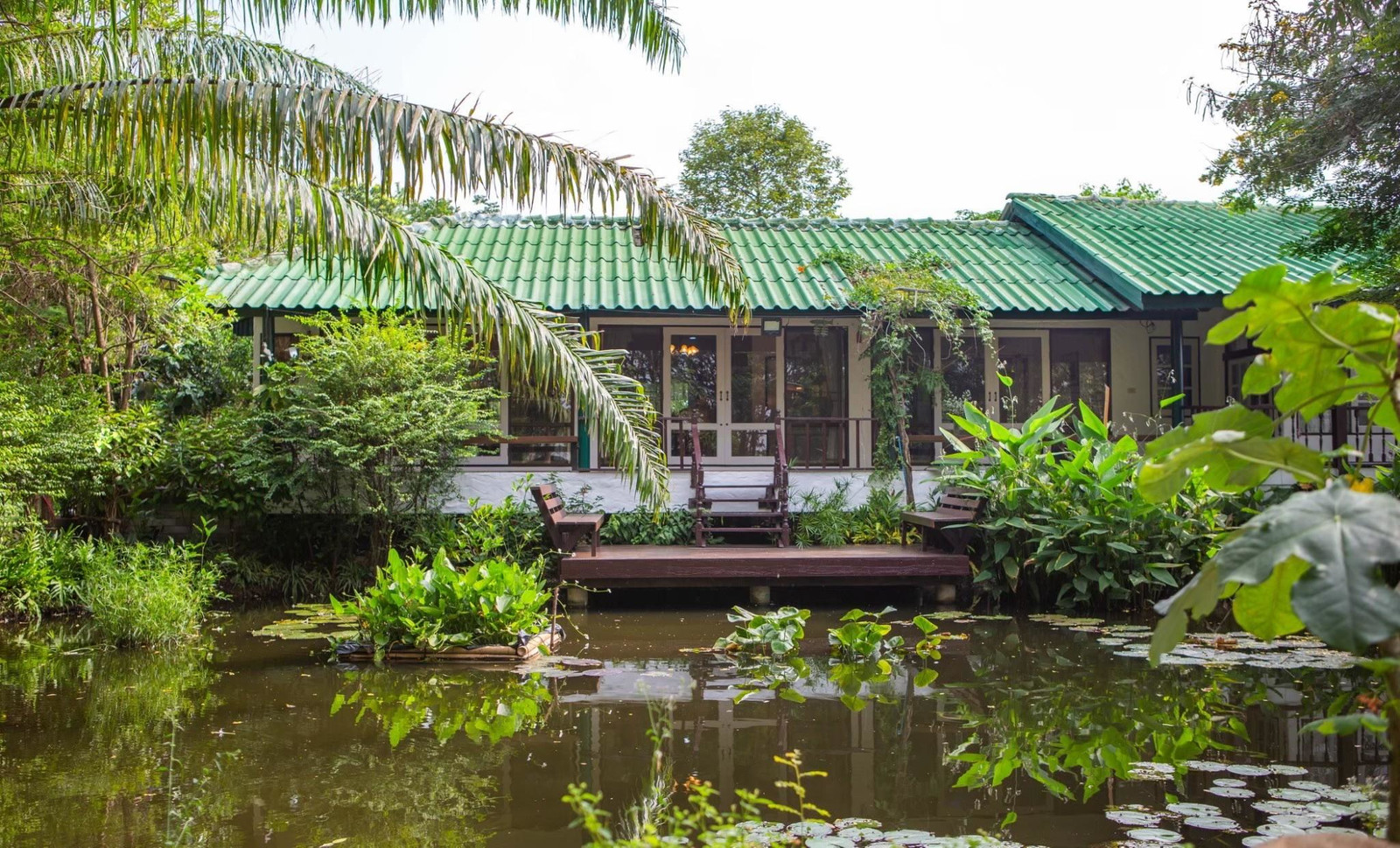 ขายบ้านสวนริมสระบัว พร้อมที่ดิน 2ไร่กว่า เฟอร์ครบพร้อมเข้าอยู่ อากาศดี ร่มรื่น โซนไทรน้อย นนทบุรี ขายบ้านสวนริมสระบัว พร้อมที่ดิน 2ไร่กว่า เฟอร์ครบพร้อมเข้าอยู่ อากาศดี ร่มรื่น โซนไทรน้อย นนทบุรี