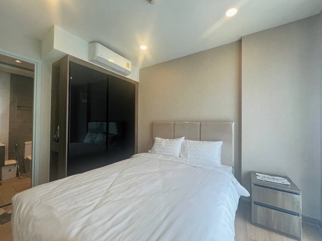 Condo for sale Lloyd Soonvijai Center-Thonglor near Bangkok Hospital. Condo for sale Lloyd Soonvijai Center-Thonglor near Bangkok Hospital.