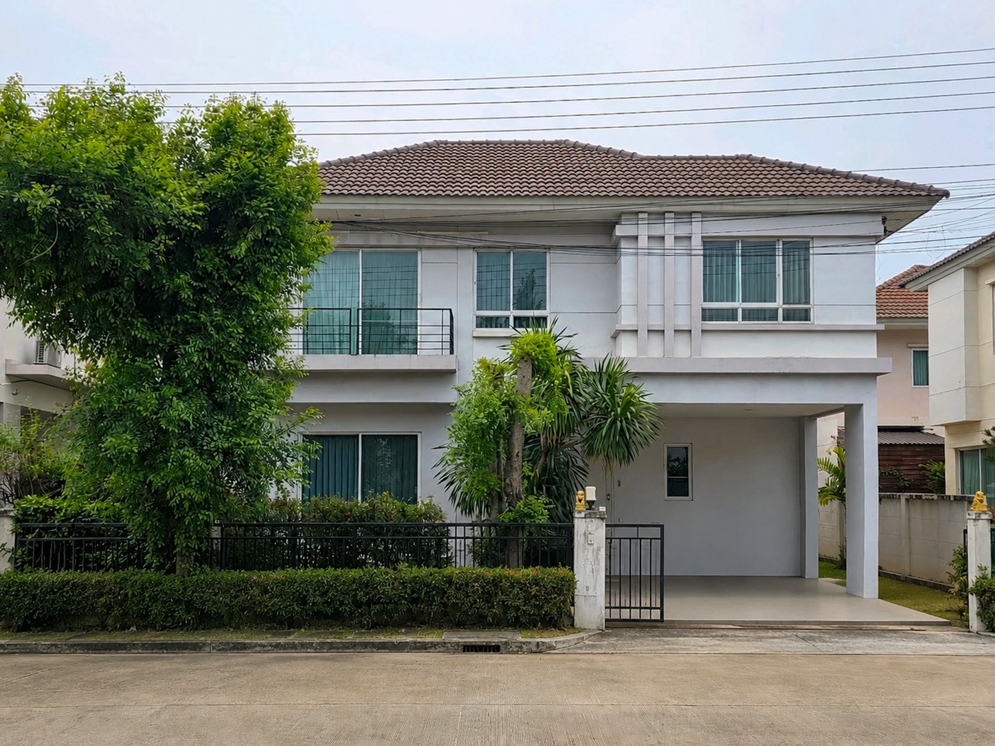 Detached house, Life Bangkok Boulevard Wongwaen - Rama 9 / 3 Bedrooms (FOR SALE) BZD203 Detached house, Life Bangkok Boulevard Wongwaen - Rama 9 / 3 Bedrooms (FOR SALE) BZD203