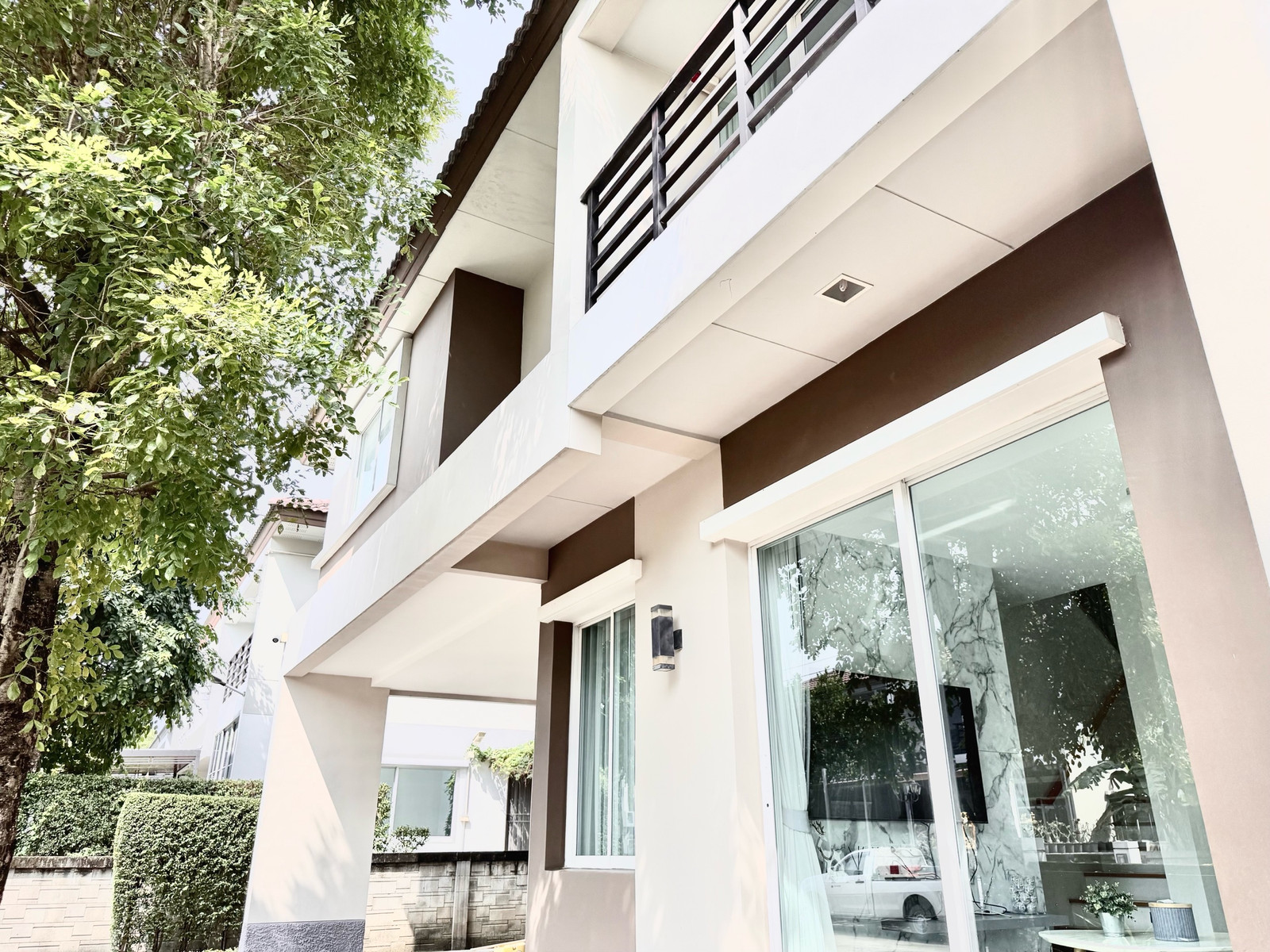 Cheapest single house in the project