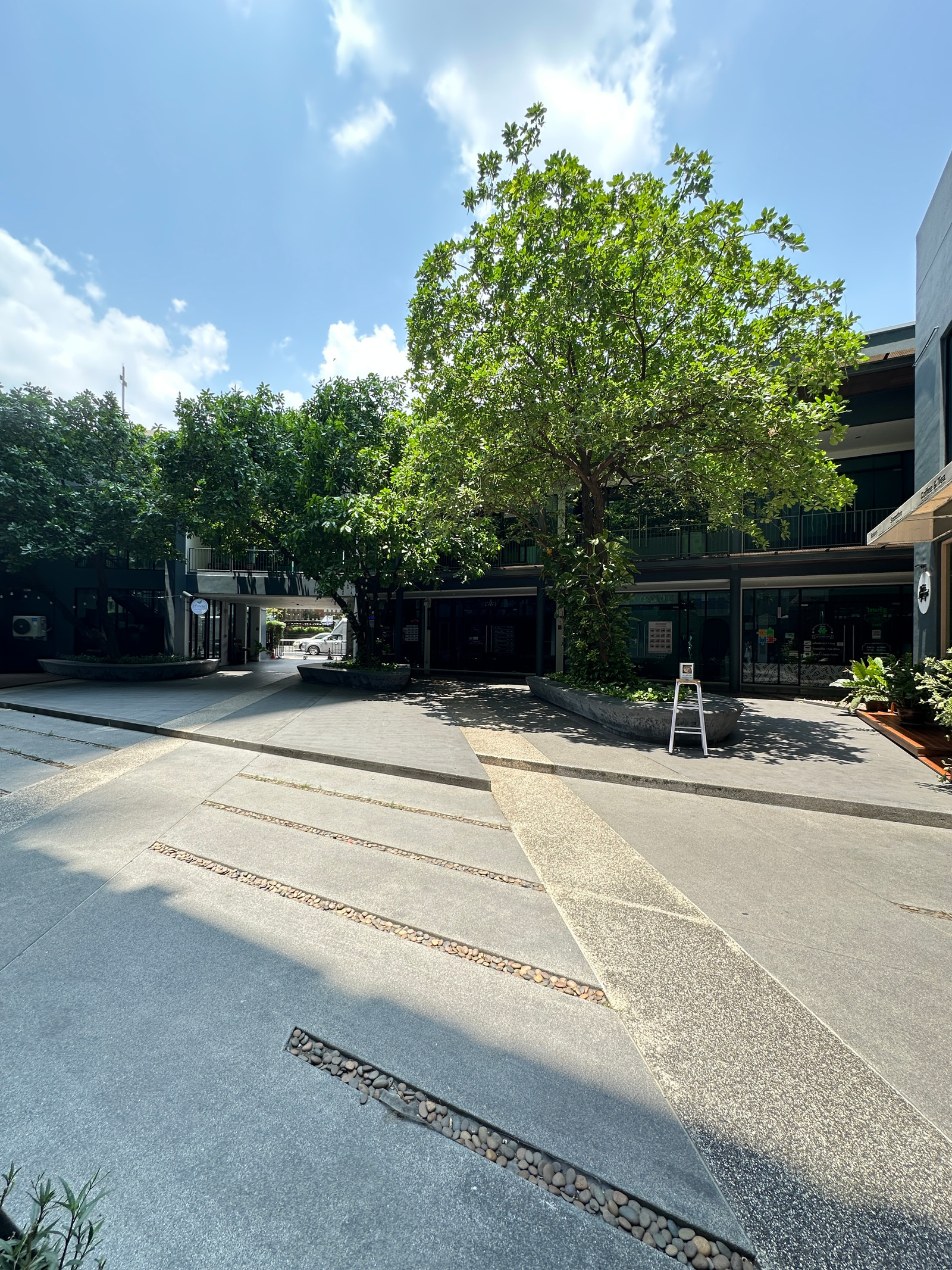 Condo for sale Centric Tiwanon, Mueang Nonthaburi District, Nonthaburi Province. Condo for sale Centric Tiwanon, Mueang Nonthaburi District, Nonthaburi Province.