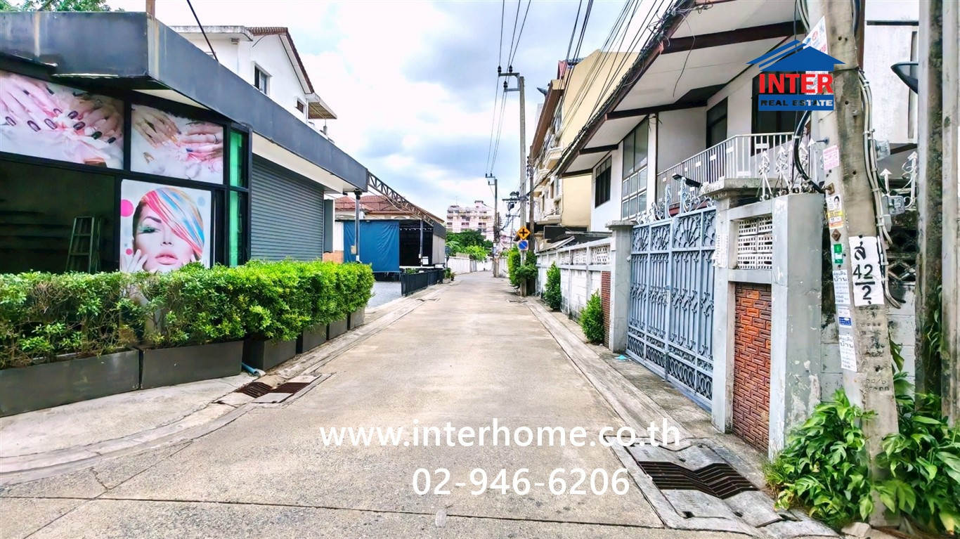 ที่ดิน + ร้านอาหาร + ร้านทำเล็บ 84 ตร.ว. ที่ดิน + ร้านอาหาร ซอยอินทามระ40 ถนนประชาสงเคราะห์ ถนนวิภาวดีรังสิต เขตดินแดง กรุงเทพมหานคร – รูปที่ 3