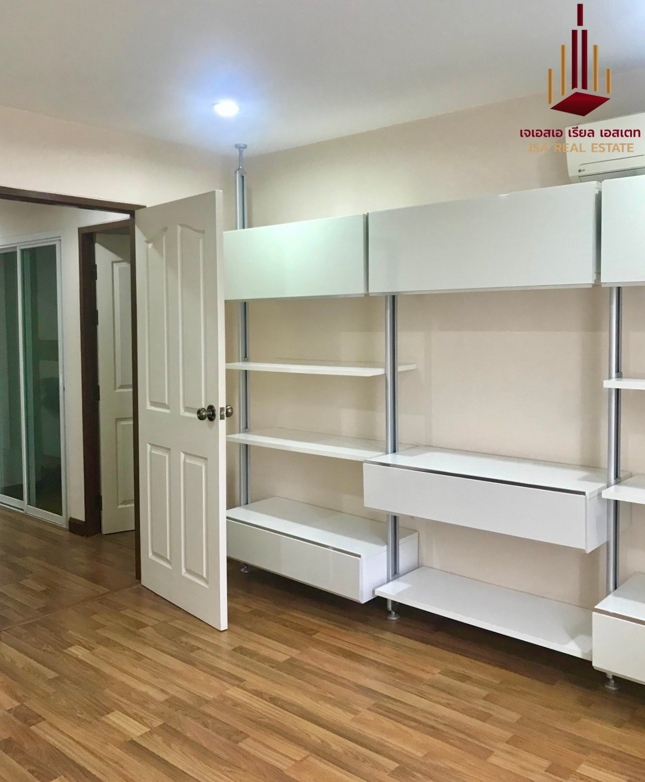 ✨ For Sale: PG Rama 9 Condo ✨ 💰 Only 5,500,000 THB
