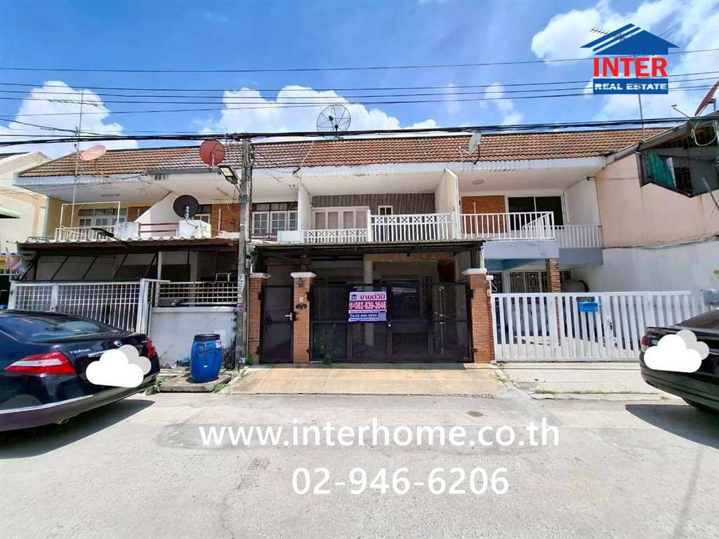 Townhouse, 2 floors, 22 sq m, Samransuk Village. Near Top Eye Treatment Center, near Big C Chaengwattana, Soi Chaengwattana-Pak Kret 18/1, Pak Kret, Nonthaburi. Townhouse, 2 floors, 22 sq m, Samransuk Village. Near Top Eye Treatment Center, near Big C Chaengwattana, Soi Chaengwattana-Pak Kret 18/1, Pak Kret, Nonthaburi.