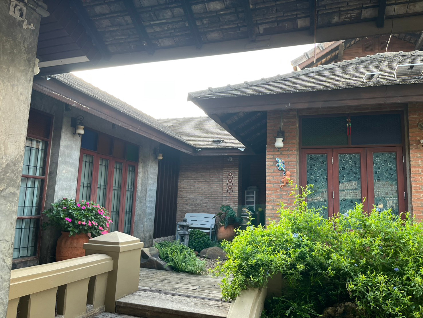  ขายด่วน! บ้านสวยสไตล์ล้านนาประยุกต์ ออกแบบทันสมัย ทำเลทองใจกลางเมืองเชียงราย เดินทางแค่ 10 นาทีถึงเซ็นทรัล! – รูปที่ 4