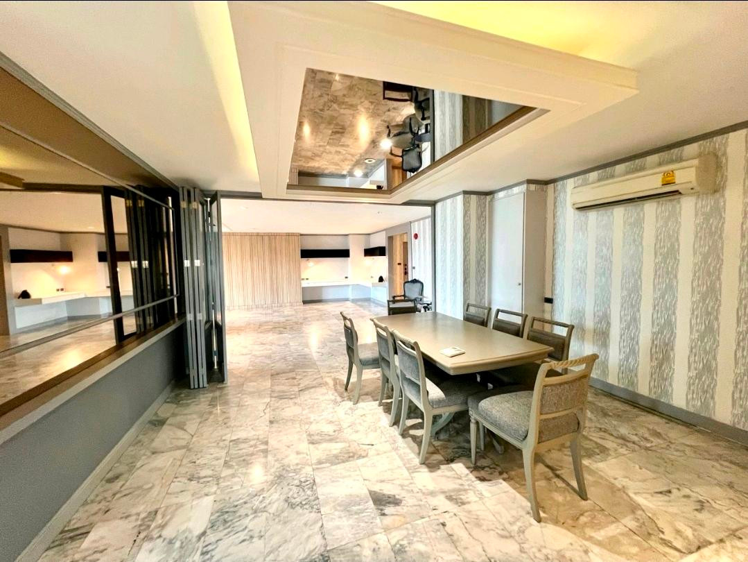 (For Sale🔥)📍D.S. Tower1 | 3B2B 205sq.m. Newly-Renovated | 14 min walk to Emsphere, BTS Phromphong (For Sale🔥)📍D.S. Tower1 | 3B2B 205sq.m. Newly-Renovated | 14 min walk to Emsphere, BTS Phromphong