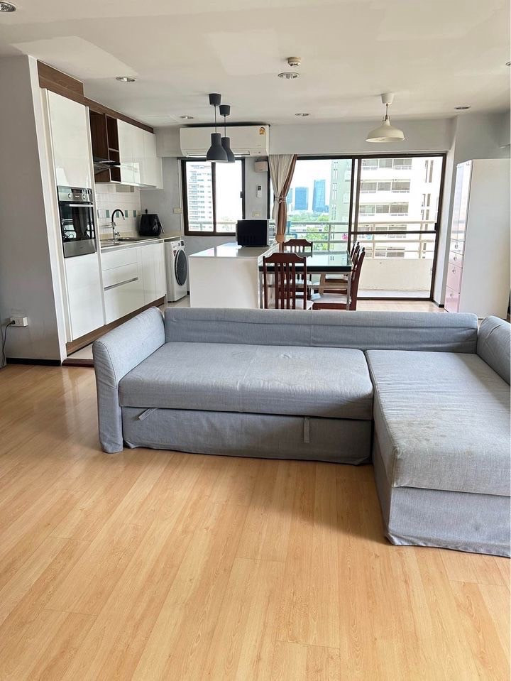 Condo for Sale / Rent Sukhumvit 6 near BTS Nana 2 Bed 150 sq.m Park View Saranjai Mansion
