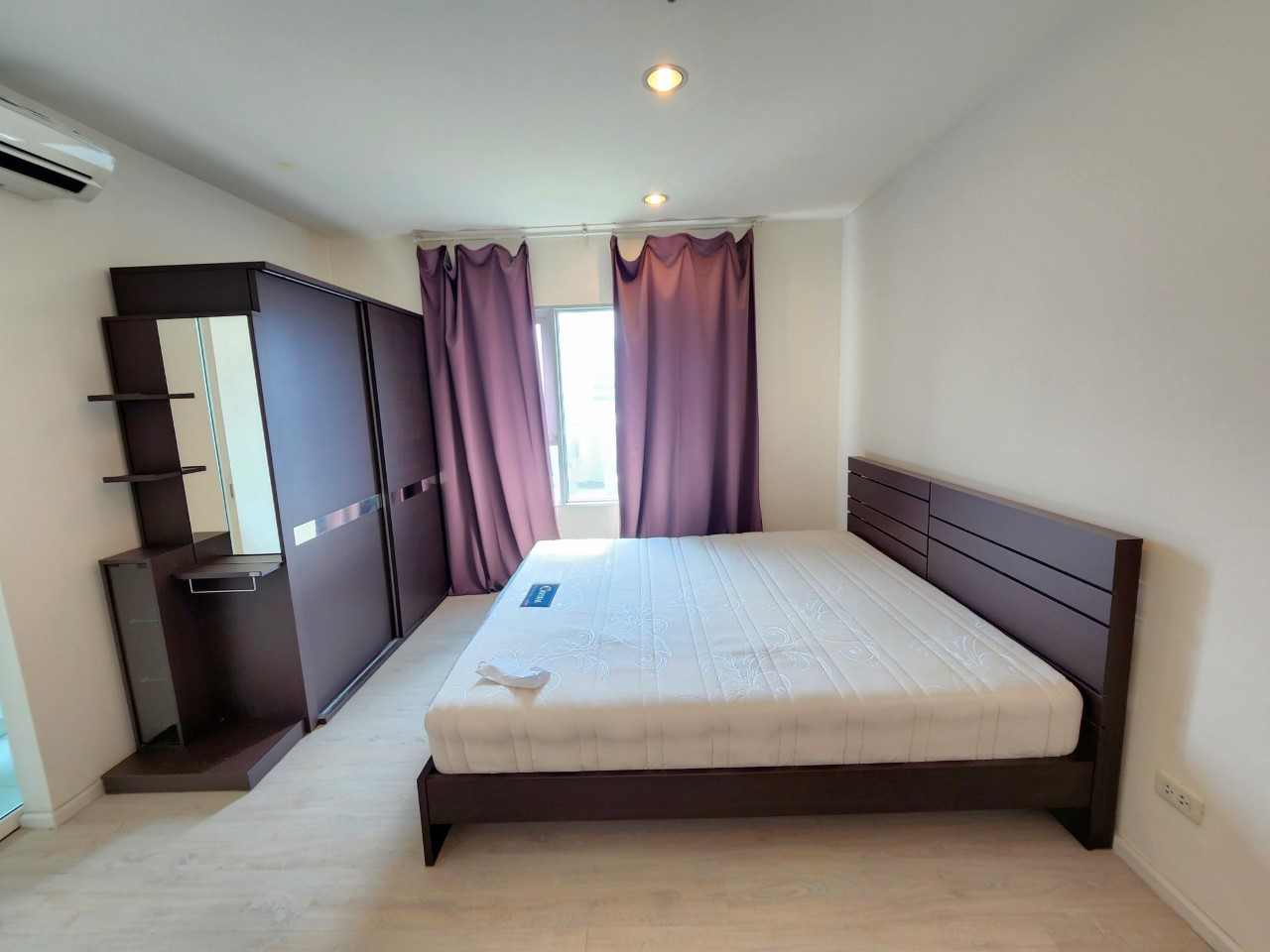 For rent, beautiful room, Aspire Sathorn Thapra (aspire sathorn thapra), next to BTS Talat Phlu, with furniture + washing machine + room 31 sq m., only 12,000 baht. For rent, beautiful room, Aspire Sathorn Thapra (aspire sathorn thapra), next to BTS Talat Phlu, with furniture + washing machine + room 31 sq m., only 12,000 baht.