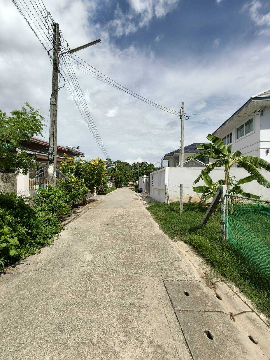 Land to build a house, city location, near Wat Chan Tawan Tok – รูปที่ 3