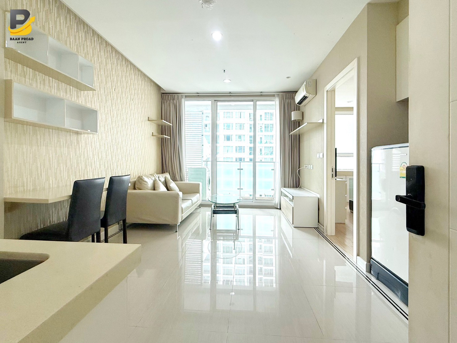🎉 Urgent sale!! TC Green Rama 9: TC Green Rama 9, Huai Khwang, Bangkok (room size 40 sq m.), convenient travel, close to the expressway, MRT subway, fully furnished, just drag your bags and move in. 🎉 Urgent sale!! TC Green Rama 9: TC Green Rama 9, Huai Khwang, Bangkok (room size 40 sq m.), convenient travel, close to the expressway, MRT subway, fully furnished, just drag your bags and move in.