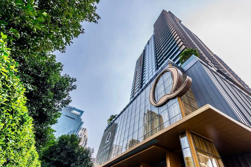 Q1 Sukhumvit Condo, area 92 square meters, 2 bedrooms, 26th floor, with furniture, next to BTS Nana, Sukhumvit Road, Khlong Toei Subdistrict, Khlong Toei District, Bangkok Q1 Sukhumvit Condo, area 92 square meters, 2 bedrooms, 26th floor, with furniture, next to BTS Nana, Sukhumvit Road, Khlong Toei Subdistrict, Khlong Toei District, Bangkok