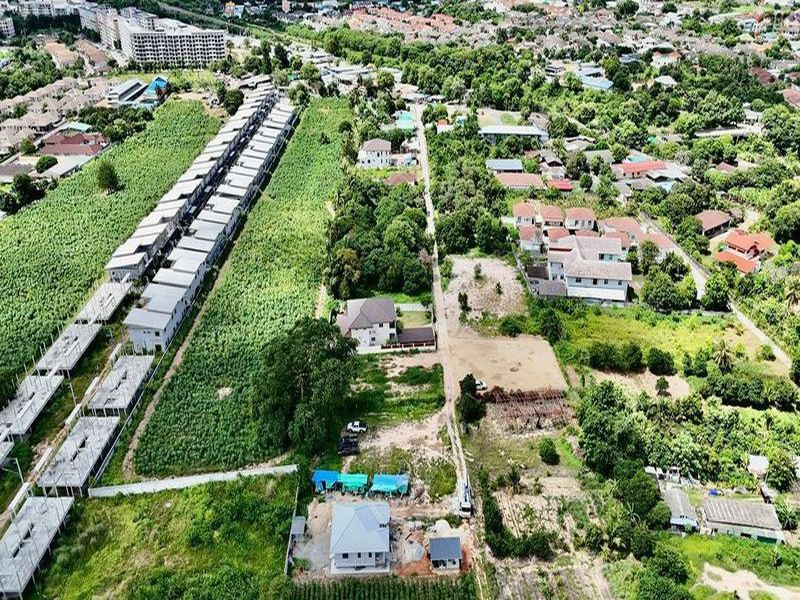 Investment opportunity! Prime land for sale in Sriracha, 1 rai (approximately 1600 sq m). Peaceful atmosphere, close to Central and Robinson department stores. – รูปที่ 4
