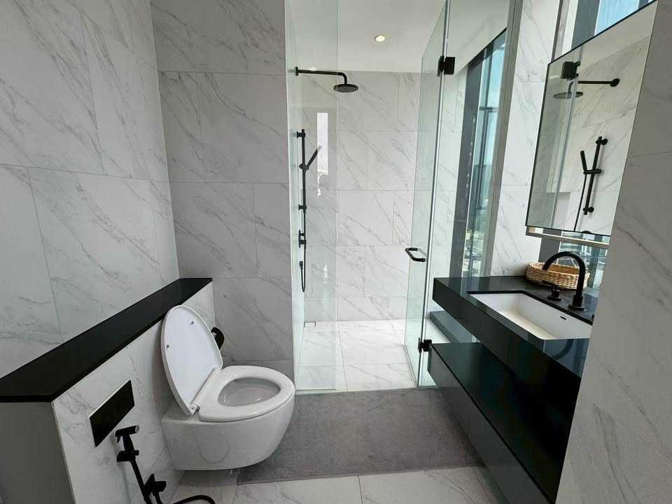 LTHC15649 - Luxury Pet-Friendly Condo for Rent Sathorn | Modern Residence | Near BTS Saint Louis | 78,000 THB | Luxury condo for rent Sathorn, allows pets, near BTS Saint Louis. LTHC15649 - Luxury Pet-Friendly Condo for Rent Sathorn | Modern Residence | Near BTS Saint Louis | 78,000 THB | Luxury condo for rent Sathorn, allows pets, near BTS Saint Louis.