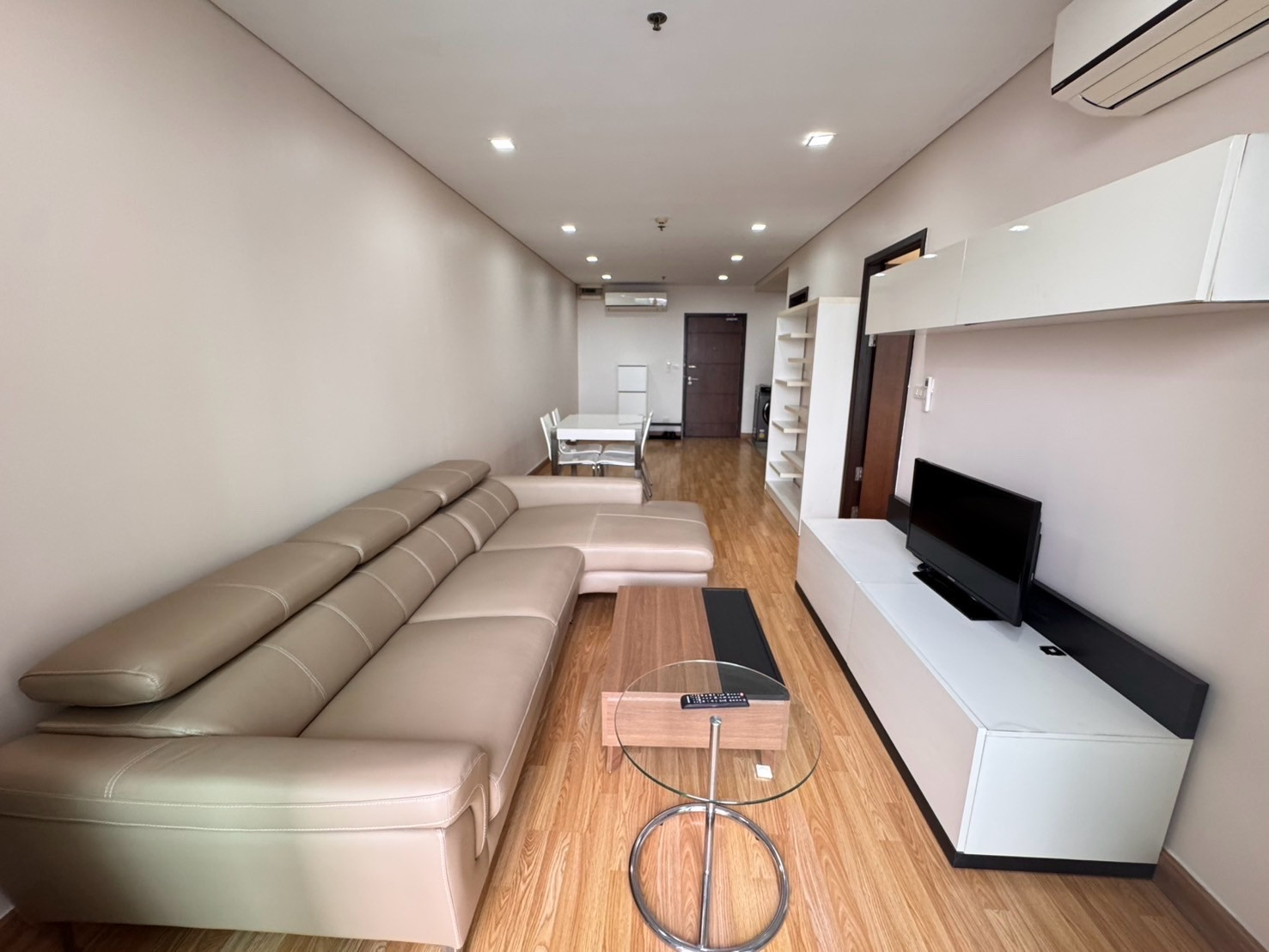 🚅L0104 ให้เช่าคอนโด  เลอรัก BTSพระโขนง  📞ติดต่อ:092-666-5617(เจไดท์) – รูปที่ 2