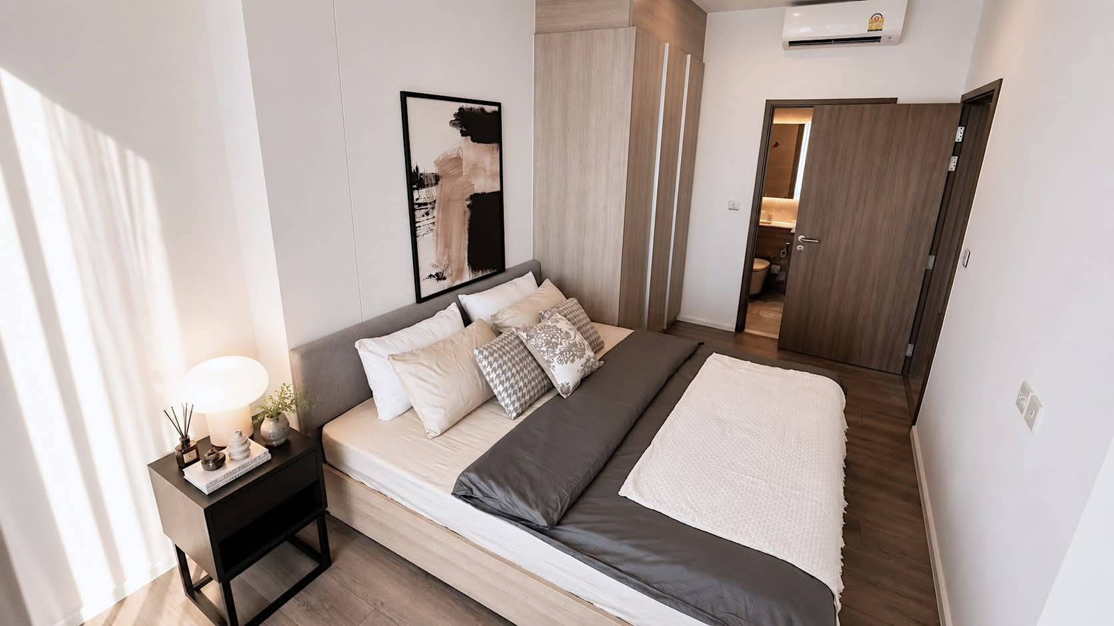 Selling at a loss, highest room in the Wisdom Essence project!! Selling at a loss, highest room in the Wisdom Essence project!!