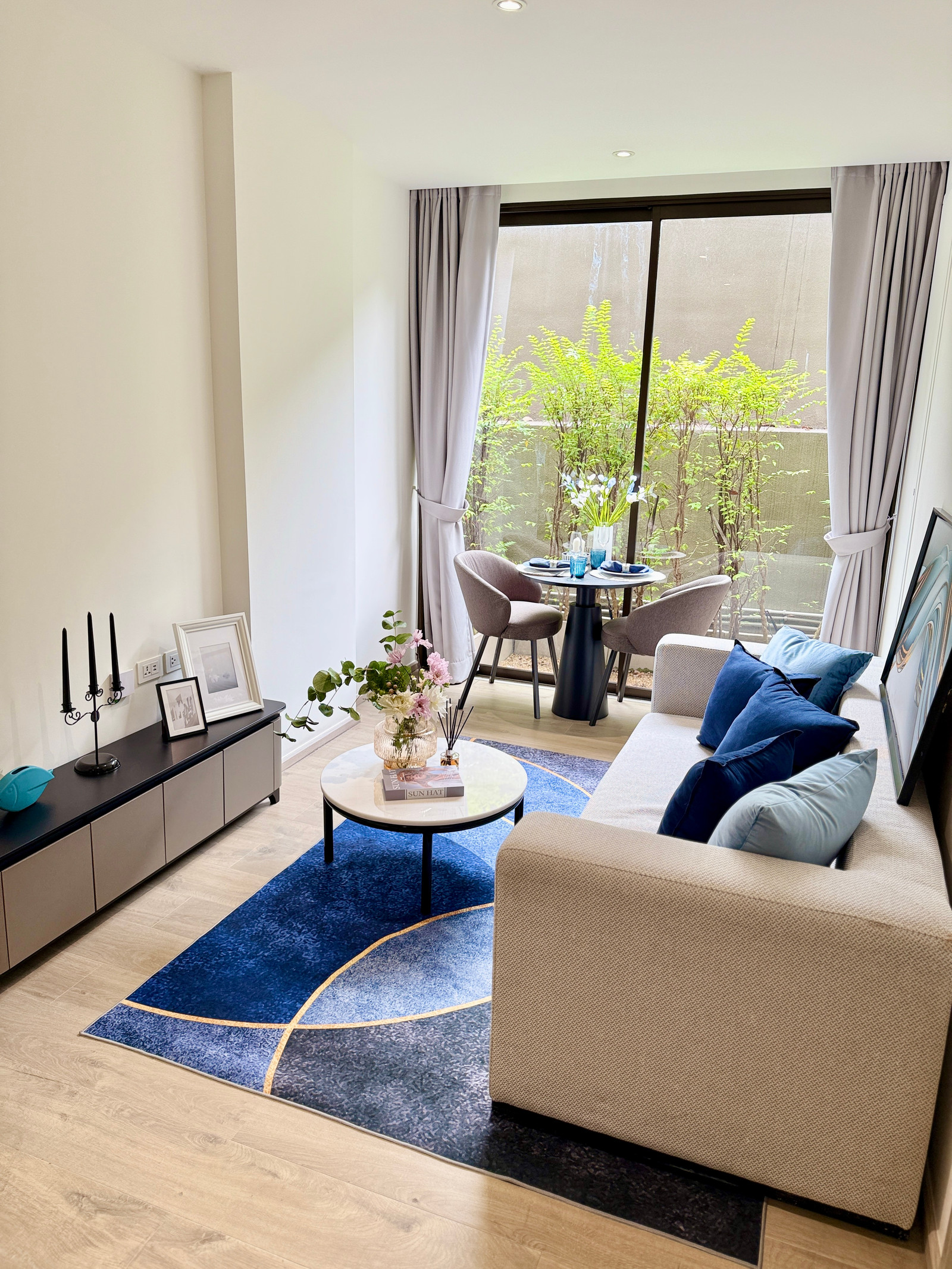 Rent and sell 1 bedroom, 1 bathroom, Fynn Asoke | Fynn Asoke Rent and sell 1 bedroom, 1 bathroom, Fynn Asoke | Fynn Asoke