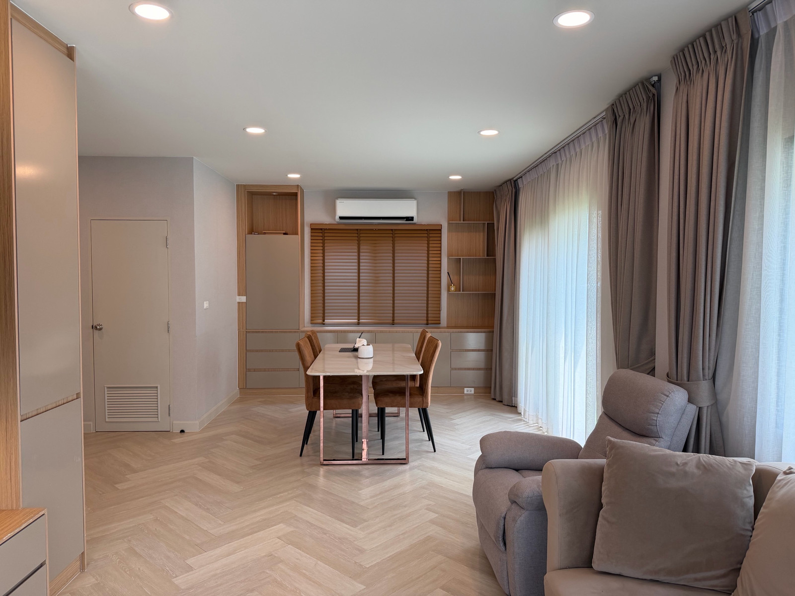 ให้เช่า Centro Bangna บ้านเดี่ยว เฟส 1Modern Minimal Style | Fully Furnished | Ready to Move In⭐ บ้านตำแหน่งส่วนตัว ไม่มีบ้านตรงข้าม – รูปที่ 2