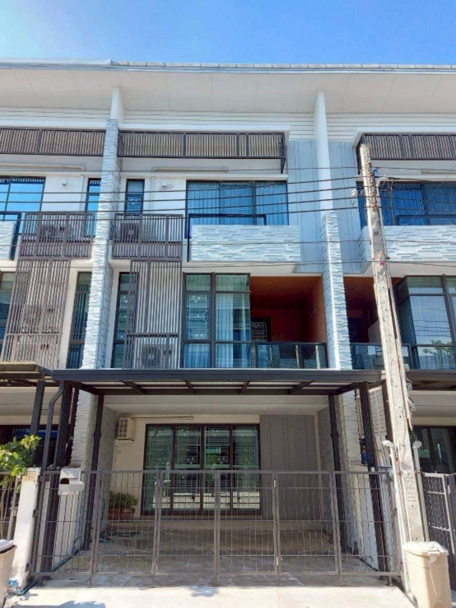 Townhome Plex Bangna for rent ✈️🎊💸