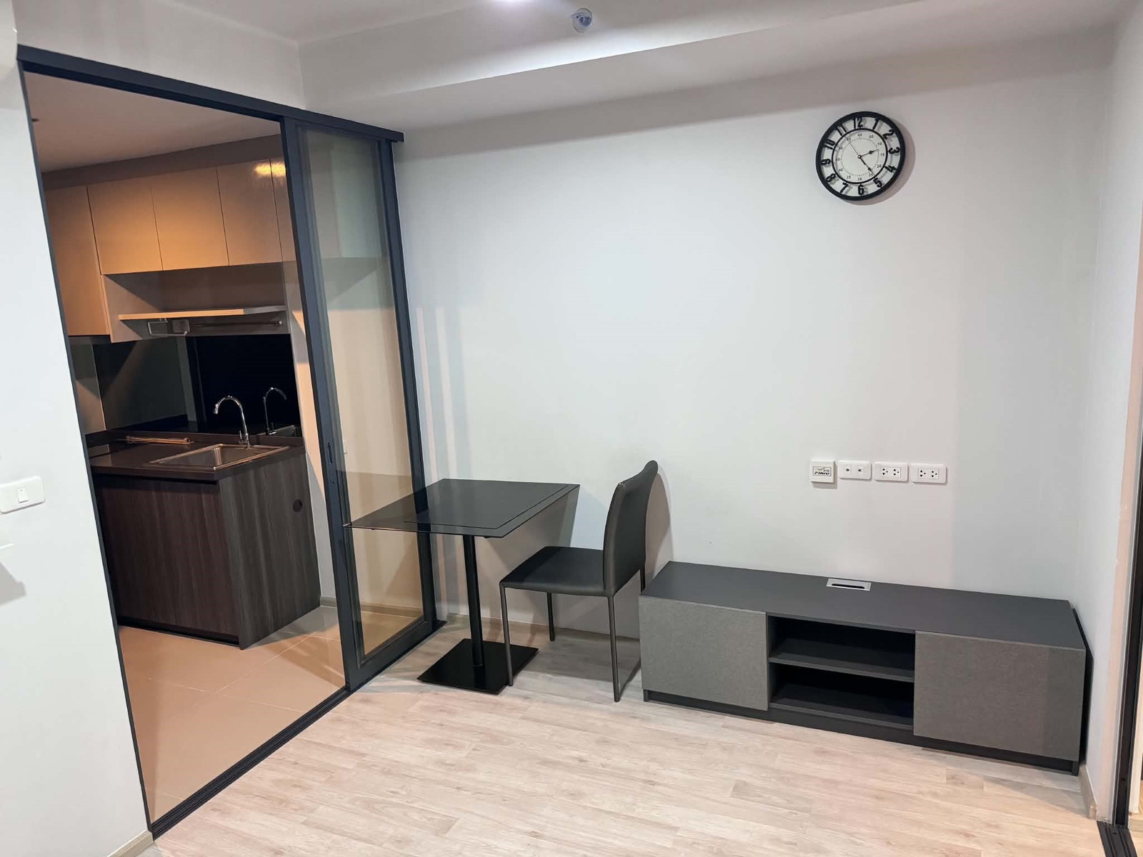 [For sale] Condo Ideo Ratchada-Sutthisan IDEO Ratchada-Sutthisan - MRT Sutthisan only ~600 meters.