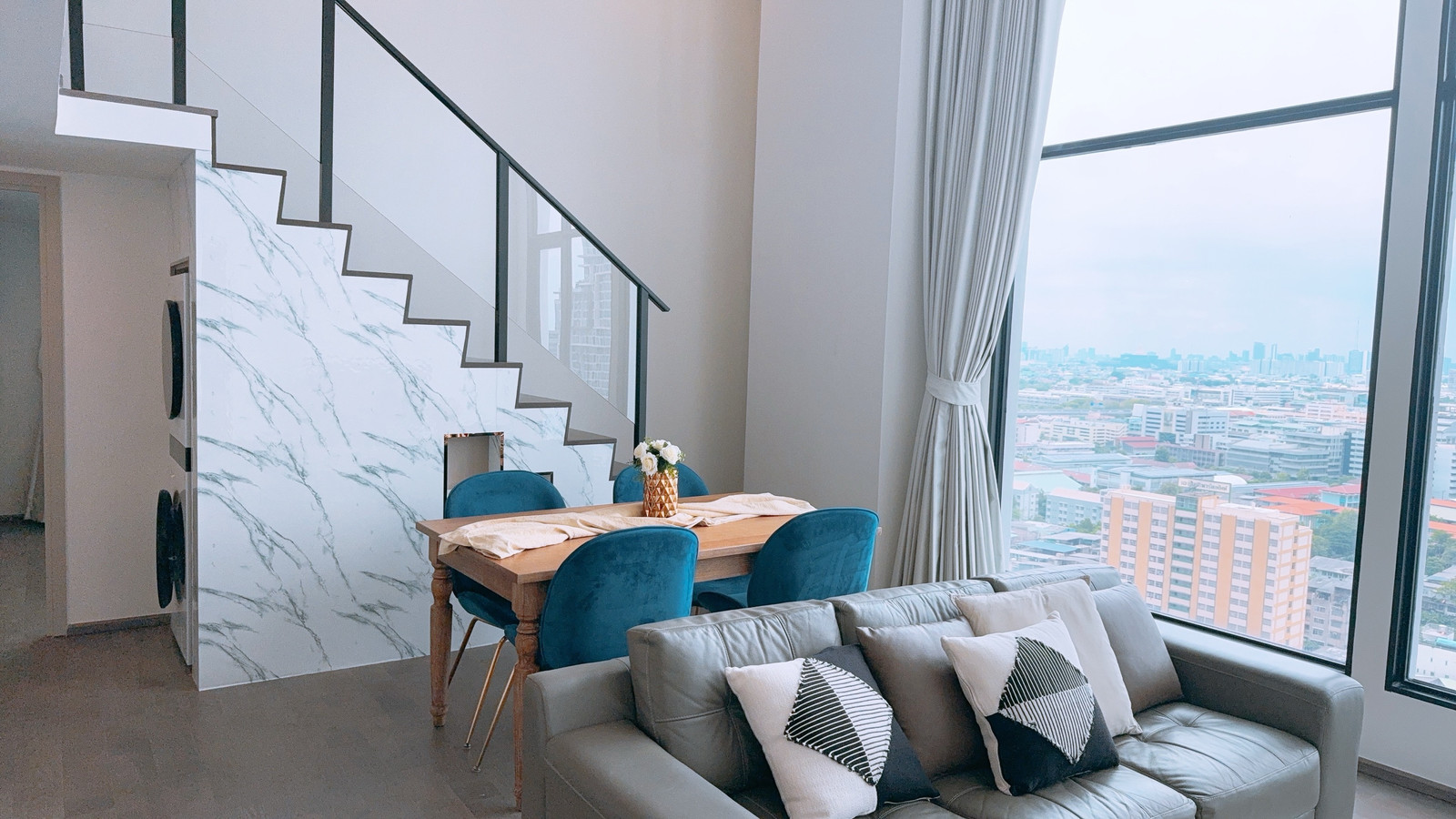 () For Sale / Rent RARE Item!!! Park Origin Ratchathewi 3 Bed 2 Bath Duplex 81.86 sqm. Fl. 24 () For Sale / Rent RARE Item!!! Park Origin Ratchathewi 3 Bed 2 Bath Duplex 81.86 sqm. Fl. 24