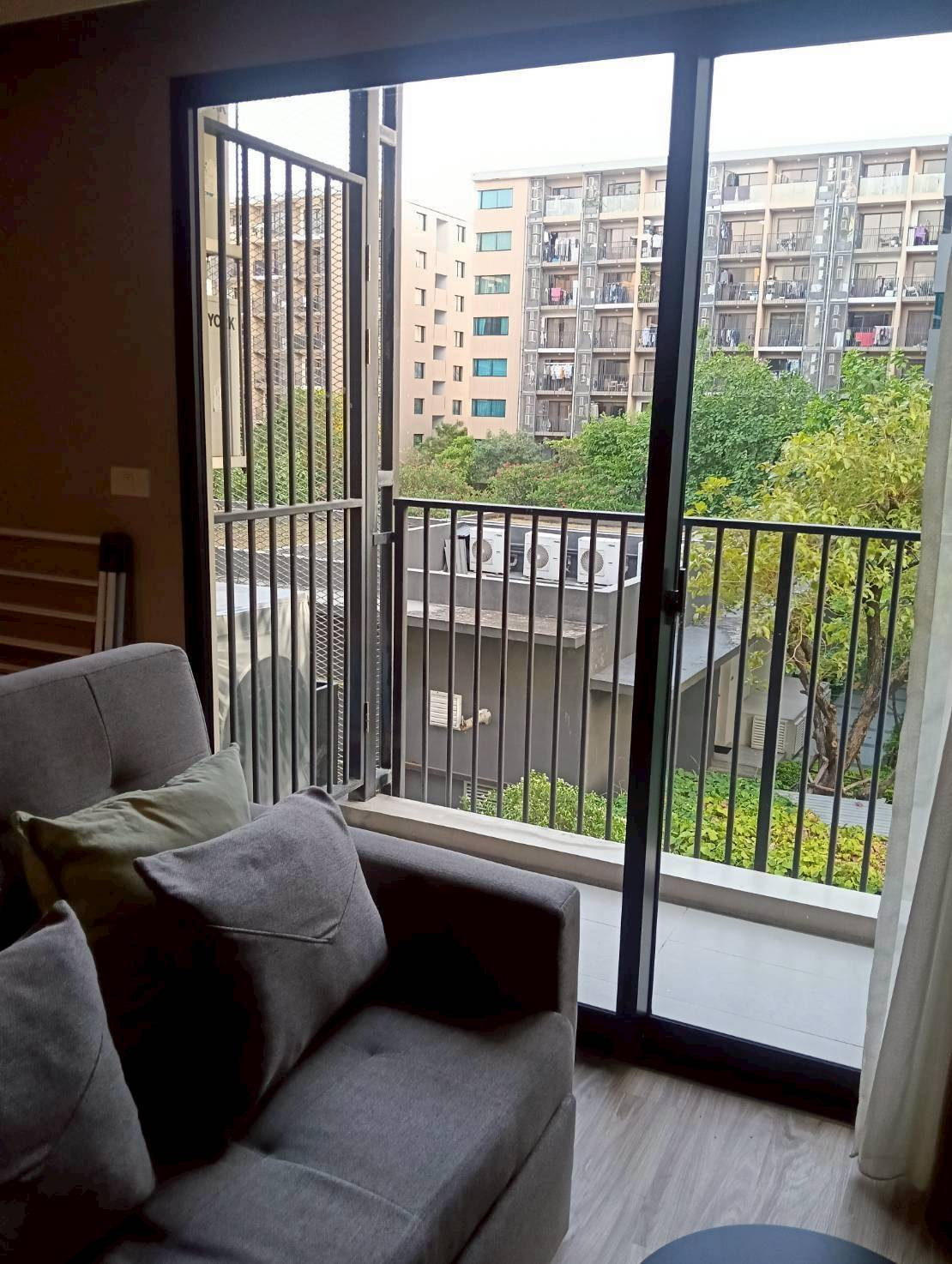 For rent 1 bedroom Blossom Condo Sathorn-Charoenrat : Blossom Condo @ Sathorn-Charoenrat For rent 1 bedroom Blossom Condo Sathorn-Charoenrat : Blossom Condo @ Sathorn-Charoenrat