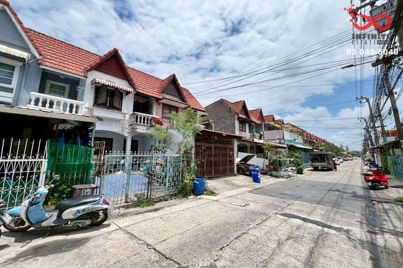 ขายทาวน์เฮาส์ 2 ชั้น สุขุมวิท 101/1 วชิรธรรมสาธิต 57 หมู่บ้านธรรมสาธิต 1 ใกล้ BTS - MRT ขายทาวน์เฮาส์ 2 ชั้น สุขุมวิท 101/1 วชิรธรรมสาธิต 57 หมู่บ้านธรรมสาธิต 1 ใกล้ BTS - MRT