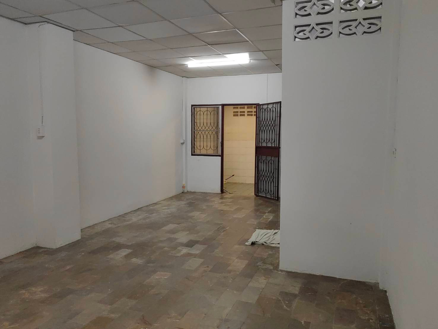 Townhouse for Sale – Romthip Village, Hathairat 33 – รูปที่ 2