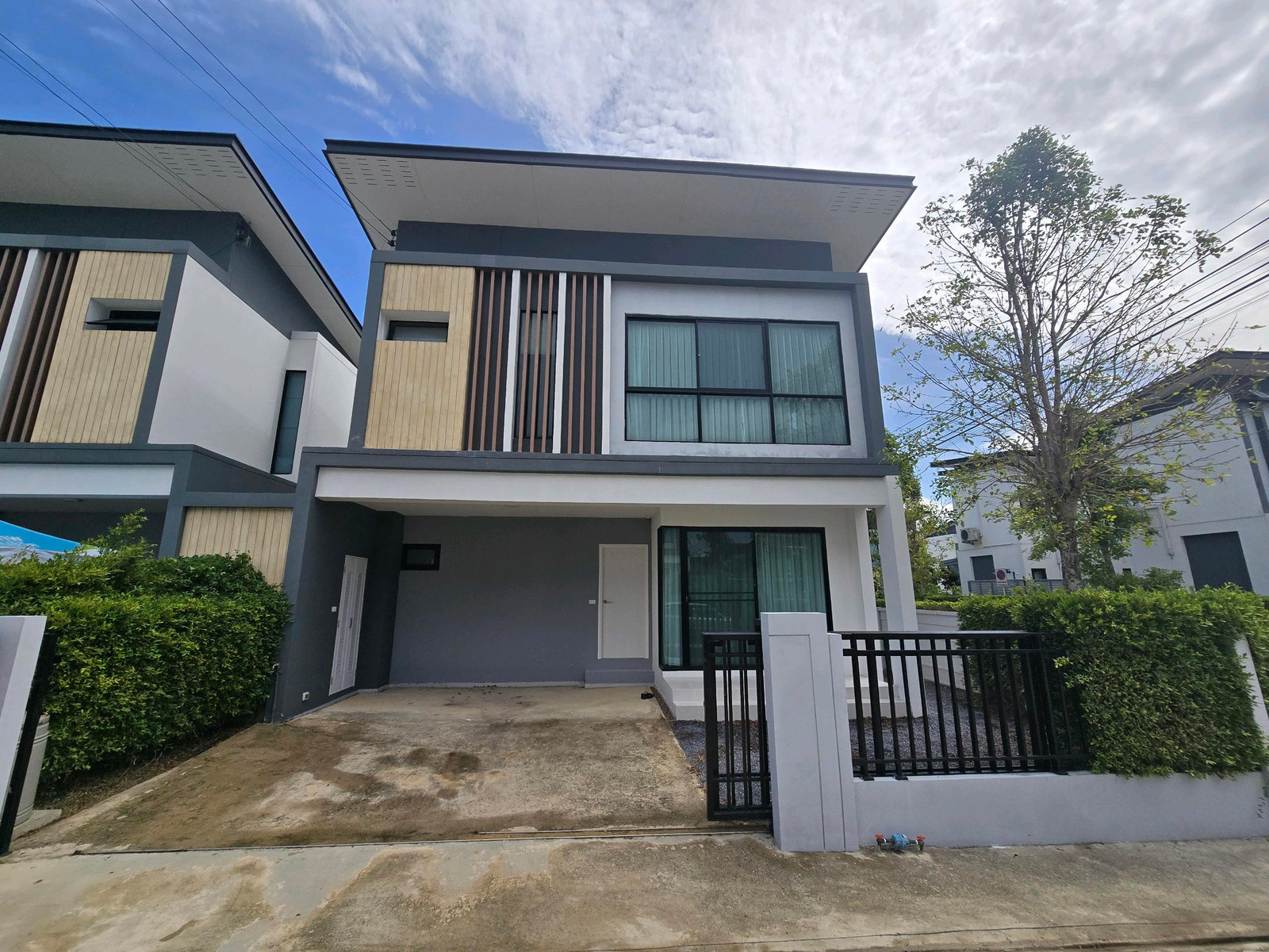 🔥🔥โปรไฟลุก ก่อน 31 ธ.ค 69 เพียง 3.99 ล้าน บ้านสวยใหม่ (หลังริม)  ใช้งานน้อยมากบรรยากาศโอโซนธรรมชาติ   ใกล้มหิดลศาลายาเพียง 10 นาที