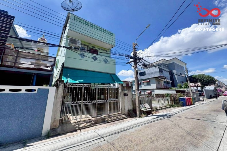3-story detached house for sale, 20 sq m, Soi Lat Phrao 80, Wang Thonglang, cheap sale, near Ramintra-At Narong Expressway. – รูปที่ 2
